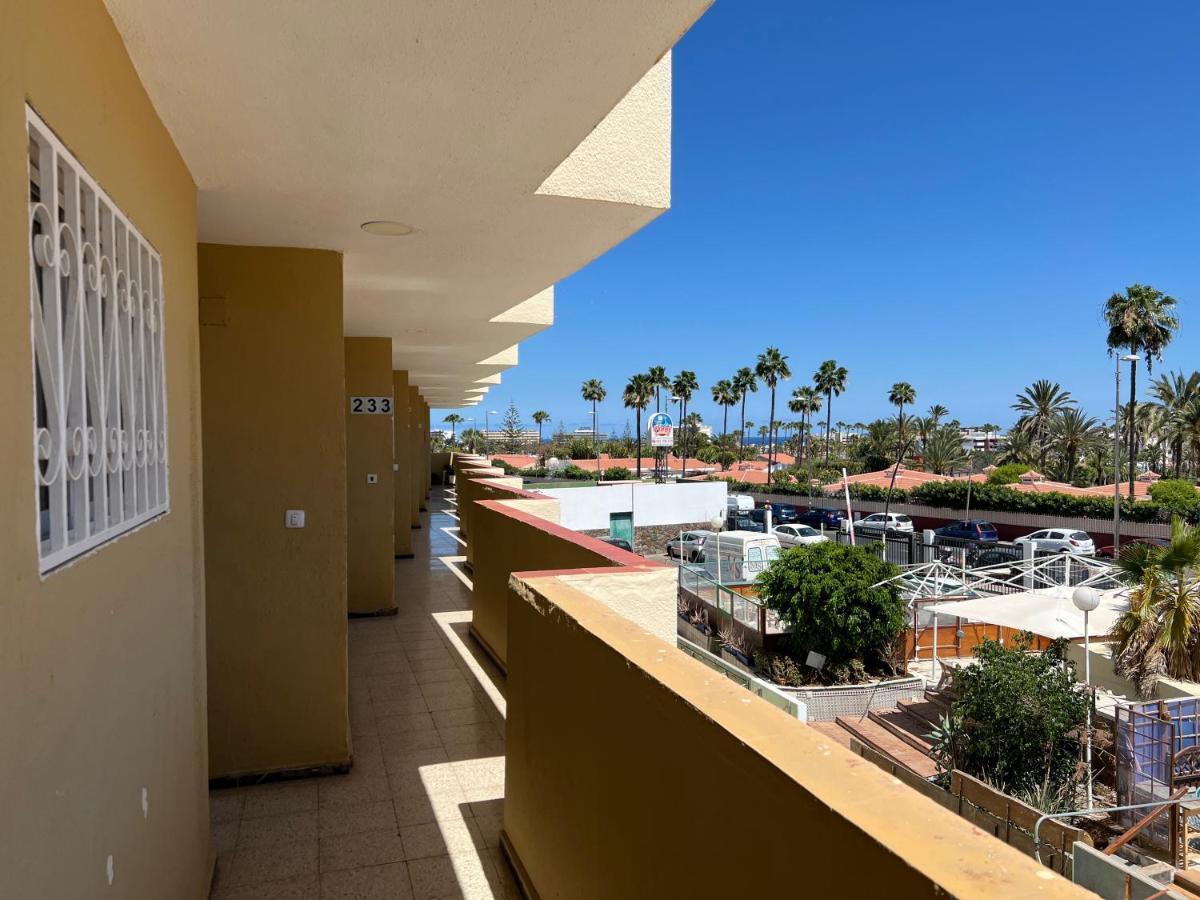 Cozy Apartment Near Yumbo Playa del Ingles  Bagian luar foto