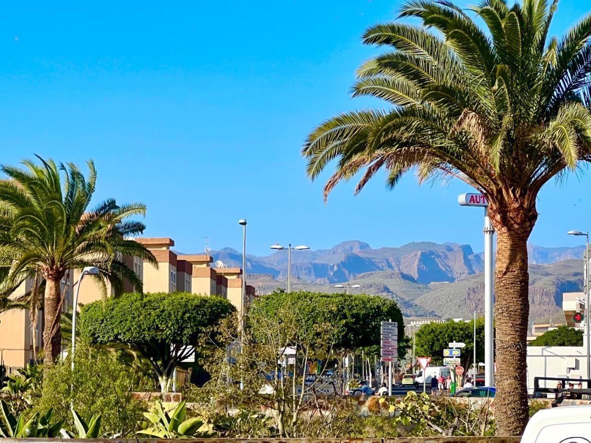 Cozy Apartment Near Yumbo Playa del Ingles  Bagian luar foto