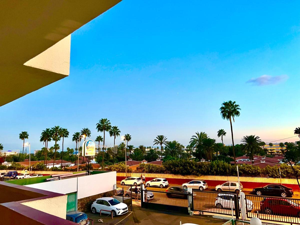 Cozy Apartment Near Yumbo Playa del Ingles  Bagian luar foto